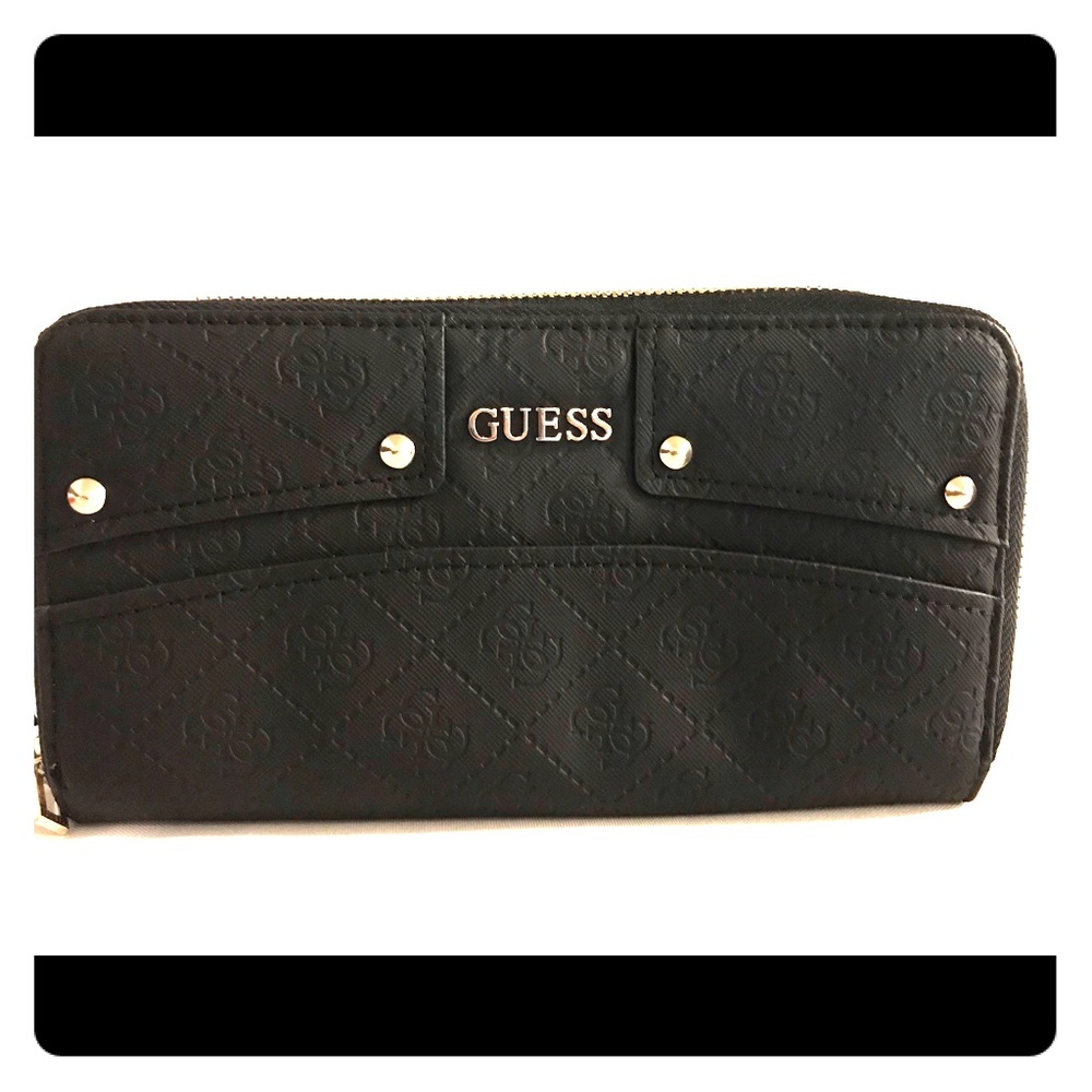 Guess Large wristlet